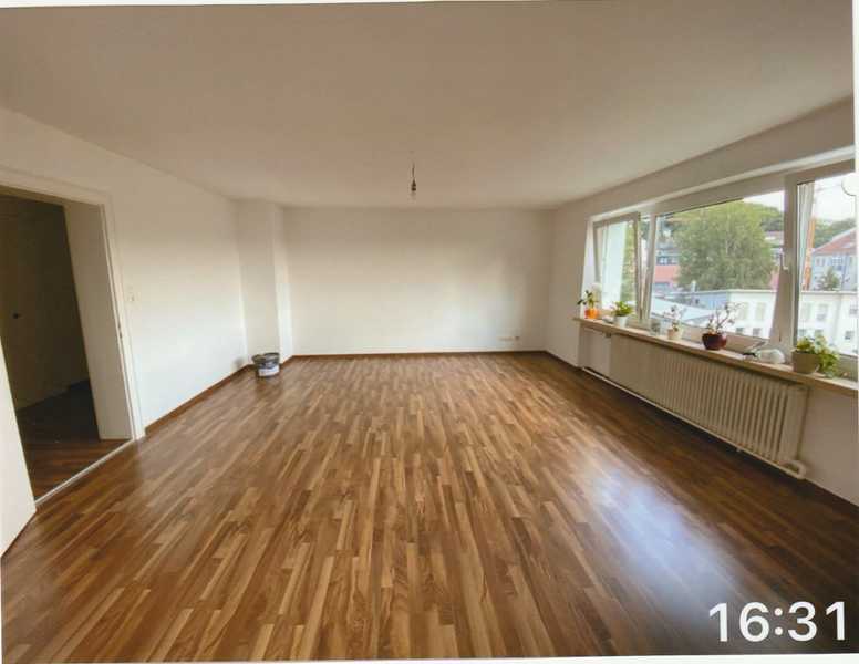                                                               ruhige, hochwertige 5-Zimmerwohnung in Cham-West                                                       in Cham (Cham)