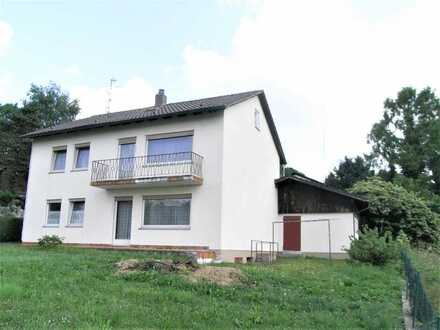 Älteres, renovierungsbedürftiges Einfamilienhaus in ruhiger Lage