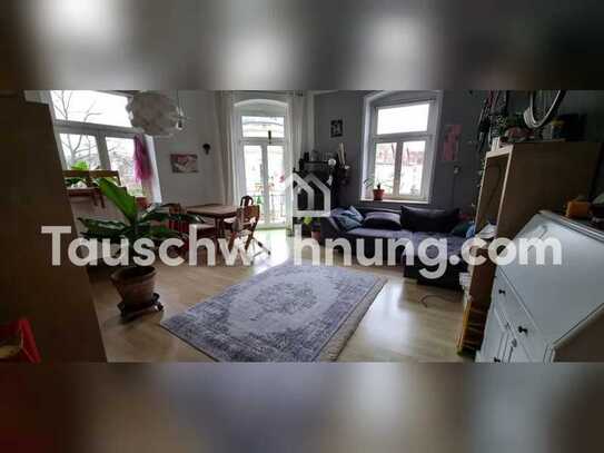 Tauschwohnung: Helle Drei Zimmer Wohnung