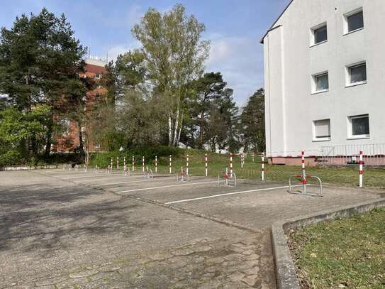 Parken ohne Stress - Stellplätze in der Beckstraße in Celle sofort zu vermieten!