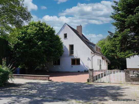 Mehrfamilienhaus in der Wüste