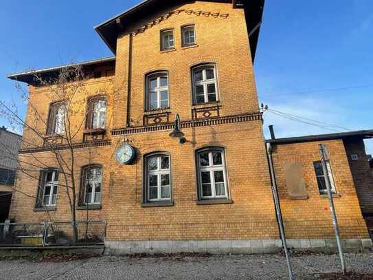 6 WG-Zimmer in verspieltem Fachwerkhaus mit Garten