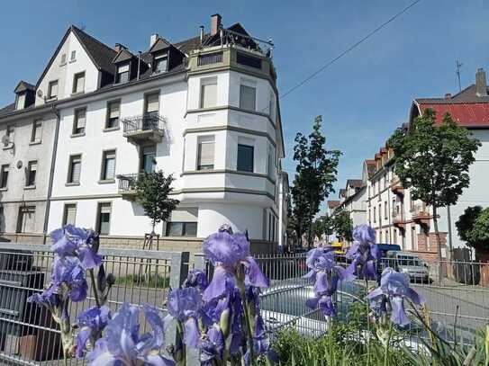 Große 2-Zimmer-Wohnung in Gründerzeithaus mit Küchenzeile, Garten und Bikeport