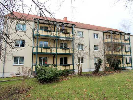 Gemütliche Erdgeschoss-Wohnung mit Dusche und Balkonen Nahe des Zerntrums