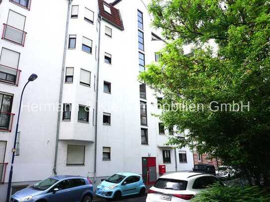 Sichere Kapitalanlage: 3-Zi.-ETW mit Balkon und TG Stellplatz in zentraler Lage