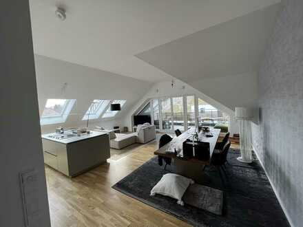 Geschmackvolle und geräumige DG-Wohnung mit 3 Zimmern, Balkon und EBK in Bad Nauheim