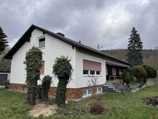 Attraktives und gepflegtes 6-Zimmer-Einfamilienhaus zum Kauf in Thalmässing, Thalmässing