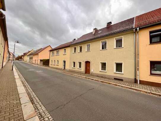 Saniertes Stadthaus mit Potential und zusätzlichem Grundstück in Pulsnitz