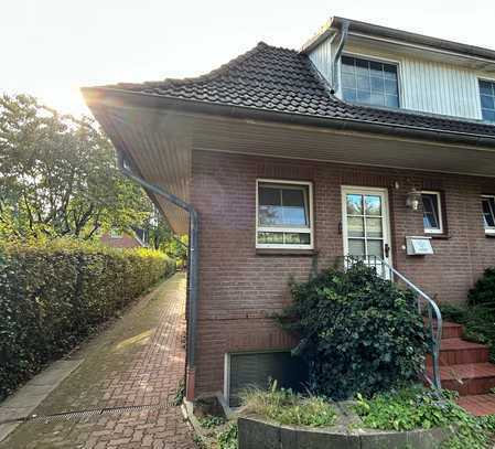 Doppelhaushälfte in Lemsahl-Mellingstedt - provisionsfrei zum Kauf