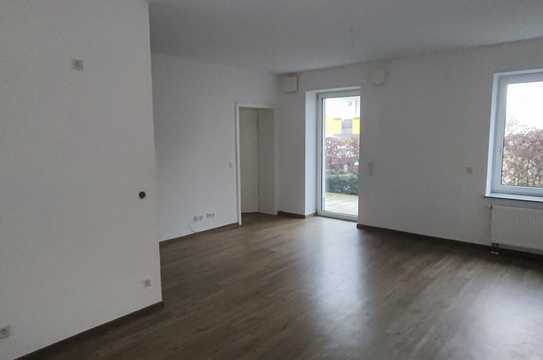 Stilvolle 2-Raum-Erdgeschoss-Wohnung mit Terrasse