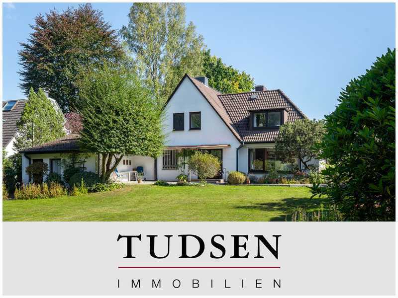 Charmantes Einfamilienhaus mit Traumgrundstück direkt am Waldrand.