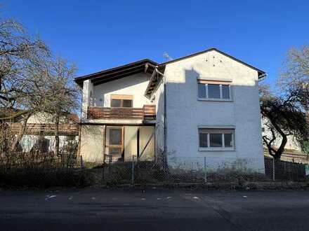 Freistehendes Wohnhaus (stark sanierungsbedürftig) in Jetzendorf / Nähe S2 Petershausen!