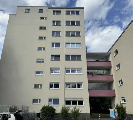 2 ZKB Penthouse-Wohnung mit Blick über das Siegtal