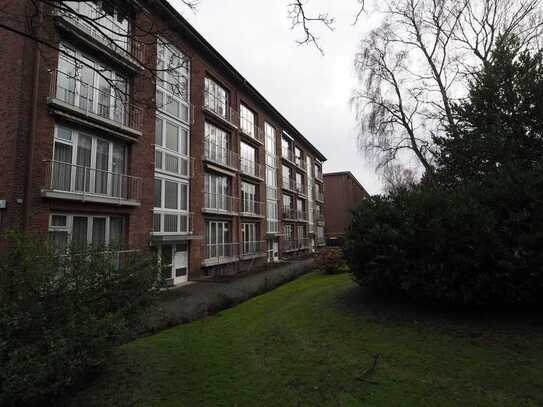 2 Zi. Wohnung mit EBK in Barmbek-Süd