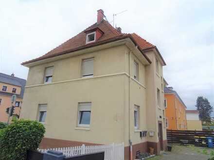2 Zimmer DG Wohnung