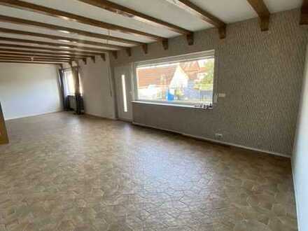 Attraktive 2,5-Zimmer-Wohnung mit Dachterrasse in Landau-Nußdorf