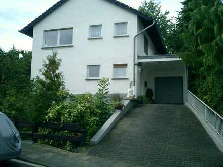 Einfamilienhaus mit Einliegerwohnung und gehobener Innenausstattung in Bonn-Ippendorf