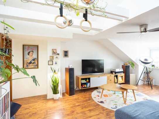 Gröbenzell: Lichtdurchflutete 3 Zimmerwohnung oder groß- zügiges Loft, Sie haben die Wahl!