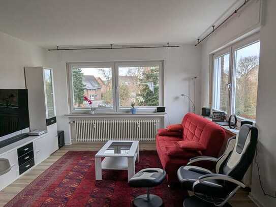 Ansprechende 2-Zimmer-Wohnung mit gehobener Innenausstattung mit Balkon und Einbauküche in Gütersloh