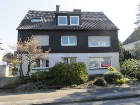 Schöne und modernisierte 4-Zimmer-Wohnung mit Balkon in Holzwickede