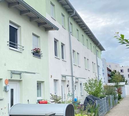 Nürnberg: Stadthaus am Leonhardspark, Nähe U-Bahn. Energieeffizienzklasse B