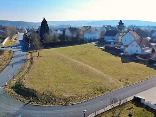 Ihr Traum vom Eigenheim beginnt hier - gut gelegenes Baugrundstück in Seybothenreuth