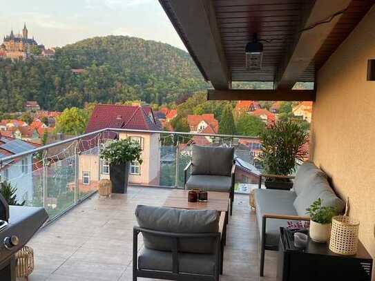 Traumvilla mit Schlossblick, Pool und Gästehaus / Büroflächen