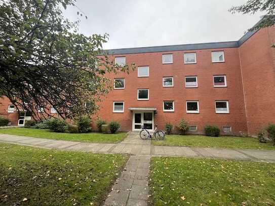 Hübsche 3 Zimmer Wohnung mit Balkon und Wannenbad im 2.Obergeschoss