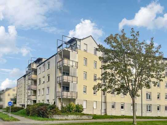 Langjährig vermietete 2-Zimmer-Wohnung mit Tiefgaragenstellplatz in Leipzig Probstheida