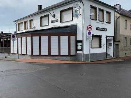 Traditionsgasthaus mit urigem Flair, Terrasse und Wintergarten direkt am schönen Kottenforst