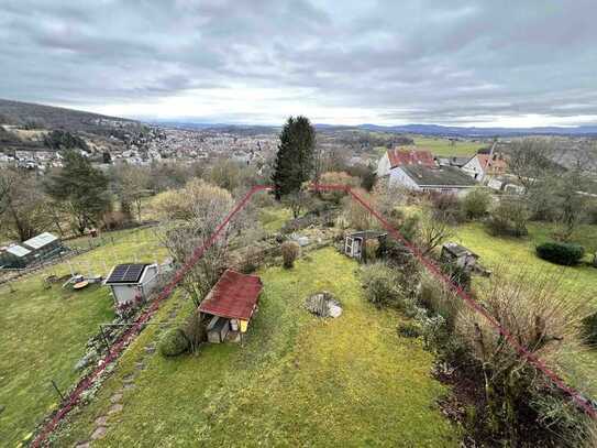 Reichenbach/Fils: 2FH + ELW in herrlicher Aussichtslage. Siegenberg. Großes Grundstück. 2 Garagen.