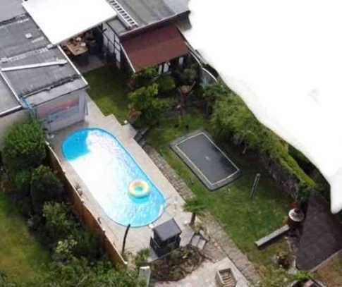 Exklusive Doppelhaushälfte mit großzügigem Garten, Pool und Terrasse in begehrter Lage von Marl