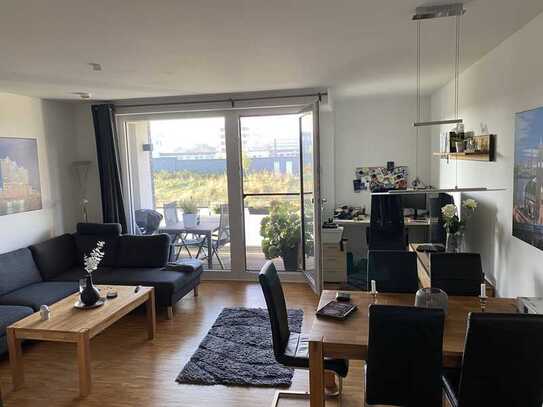 Stilvolle 2-Raum-Wohnung mit gehobener Innenausstattung mit Balkon und EBK in Hamburg Eppendorf