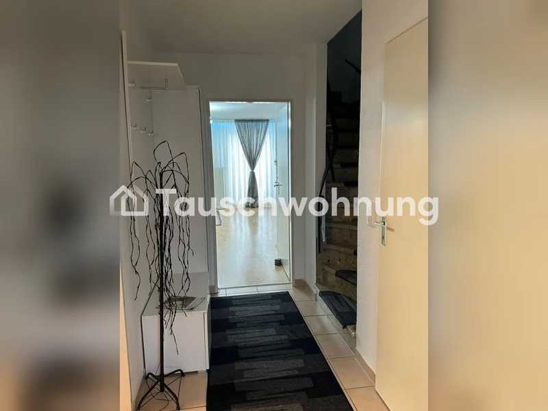 Tauschwohnung: Tausche eine Reihenhaus gegen eine Wohnung in der Stadt