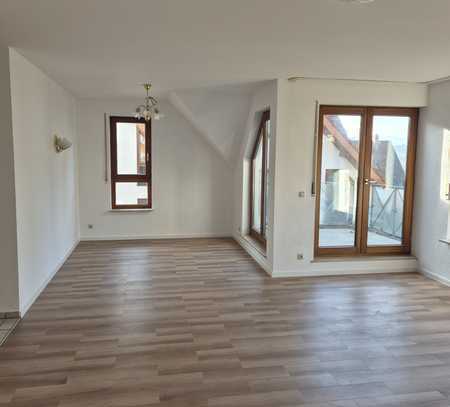 Helle 3-Zimmer-Wohnung mit Garage in Wannweil