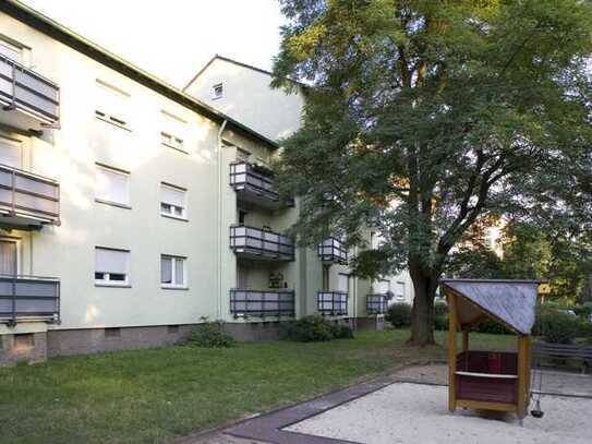 Sanierte 2 Zimmerwohnung mit Balkon