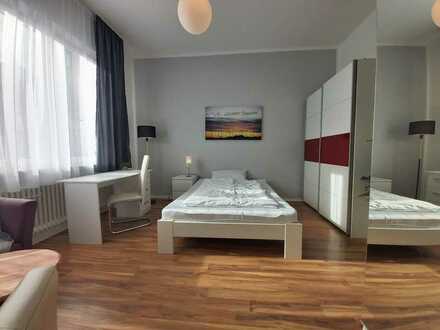 Super Lage: Voll ausgestattetes 1-Zimmer Appartement mit Pauschalmiete