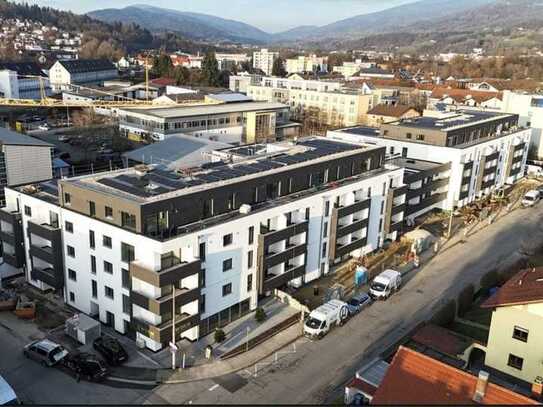 Stilvolle 2-Zimmer-Terrassenwohnung mit gehobener Innenausstattung mit Balkon in Deggendorf