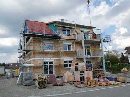 In Sauldorf: Gepflegte DG-Wohnung mit vier Zimmern und Balkon
