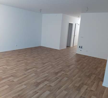 Nachmieter gesucht für schöne 3-Zimmer Wohnung mit Süd-Loggia