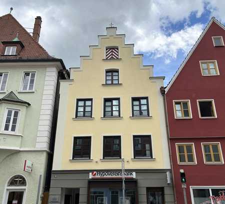 Absolutes Innenstadt-Juwel mit großzügiger Dachterrasse (2,5-Zimmer Wohnung)