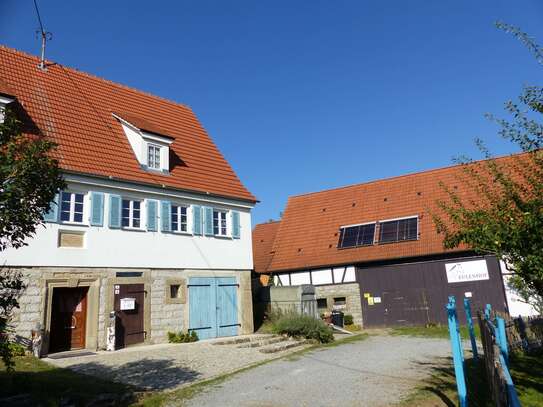 Pure Idylle im Hohenloher Land, saniertes Bauernhaus mit Scheune / Stallung für Pferdehaltung.