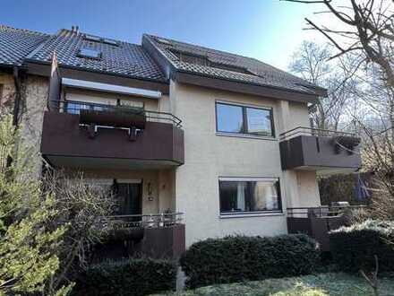 ++ 3 Zimmer Etagenwohnung + Balkon + PKW Stellplatz + frei ++
