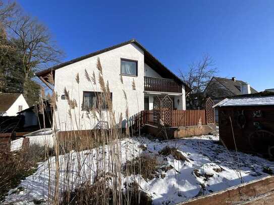 Familienschatz!
Ein- bis Zweifamilienhaus 
in Kemnath