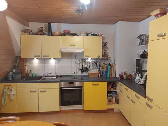 Günstige 2-Zimmer-DG-Wohnung zur Zwischenmiete in Haigerloch