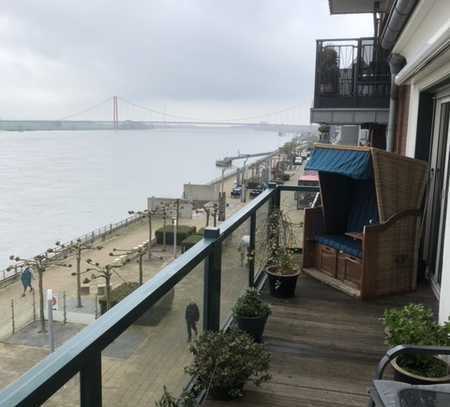 Wunderschöne Wohnung an der Rheinpromenade mit großem Balkon zu vermieten