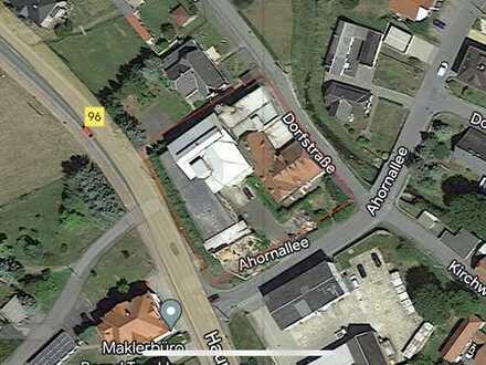 Gebäudekomplex mit Loftwohnung und Gewerbe