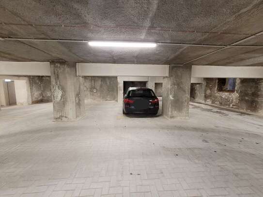 Parken in der Innenstadt - Tiefgaragenstellplatz (Doppel-/Mehrfachstellplatz)