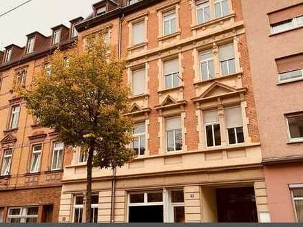 Sanierte 2 Zimmer Wohnung mit Balkon - Neckarstadt-Ost