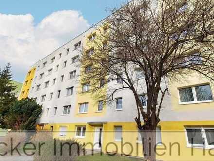 Top sanierte 2-Raum-Wohnung mit Balkon